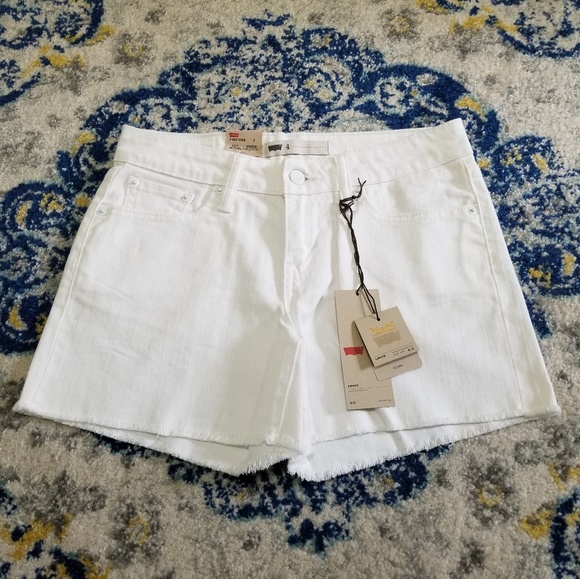 levis midi shorts
